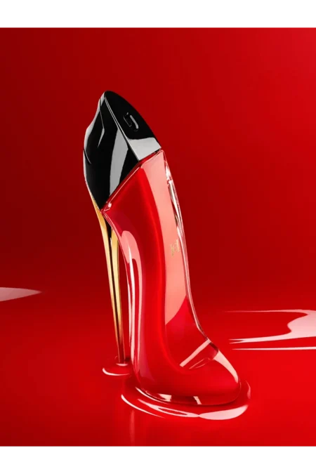 Very Good Girl (Carolina Herrera) 3