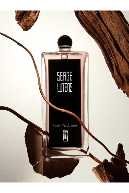 Féminité du Bois (Serge Lutens) 1