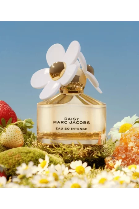 Daisy Eau So Intense (Marc Jacobs) 3