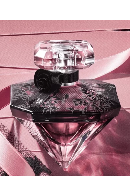 La Nuit Trésor Dentelle de Roses (Lancome) 5
