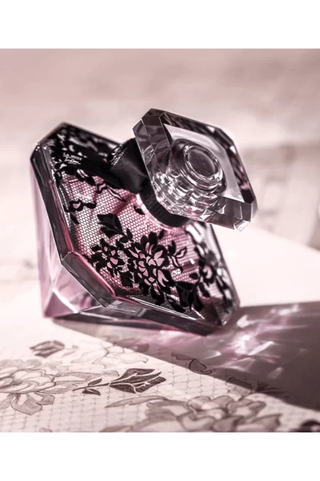 La Nuit Trésor Dentelle de Roses (Lancome) 3